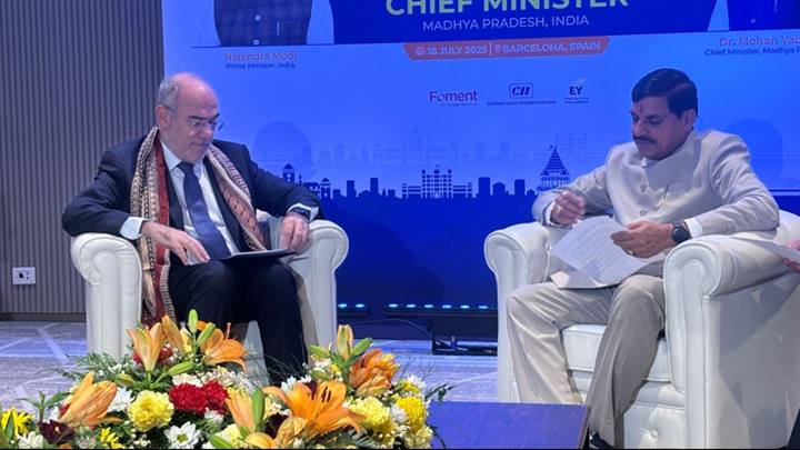 CM Dr. Yadav Launches New Initiatives for Investment, Education and Cultural Cooperation in Spain